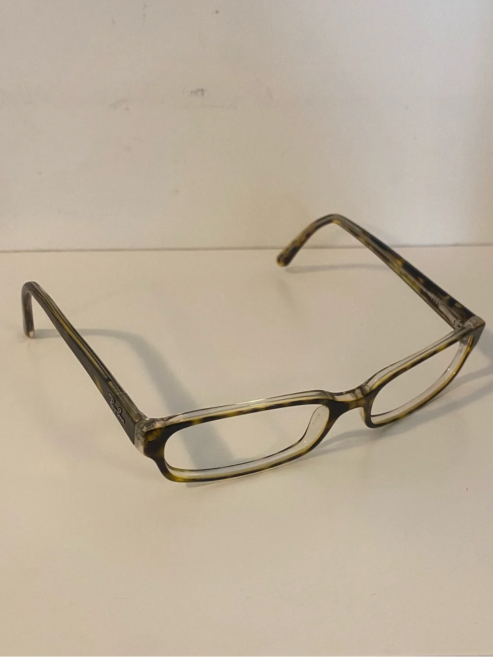 Ray-Ban classic ray